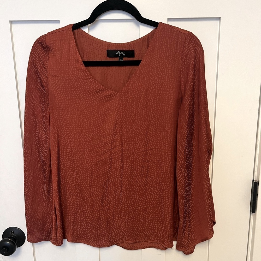 Max Satin long Sleeve V-Neck Blouse Rust Orange Top Size 8